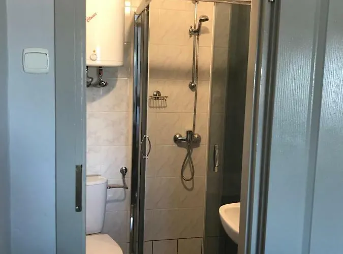 Inn Restauracja Trefl Czarlin